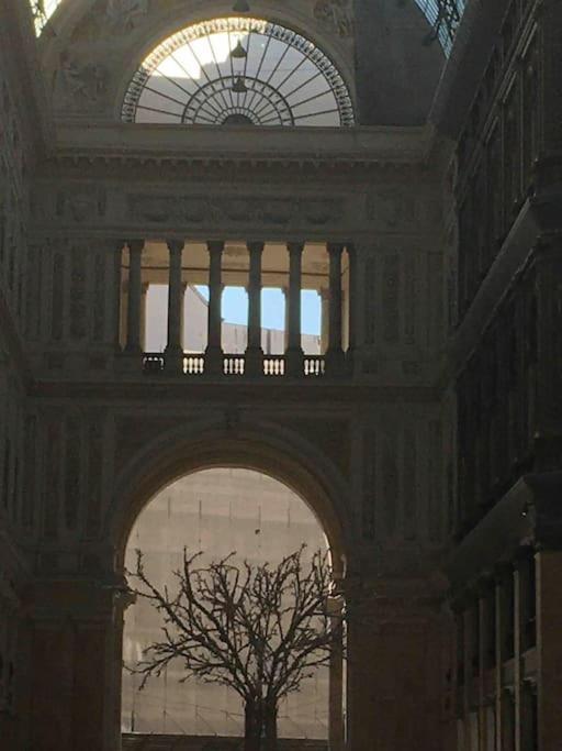 Casa Via Toledo. Centralissima E Vicina Al Porto Appartement